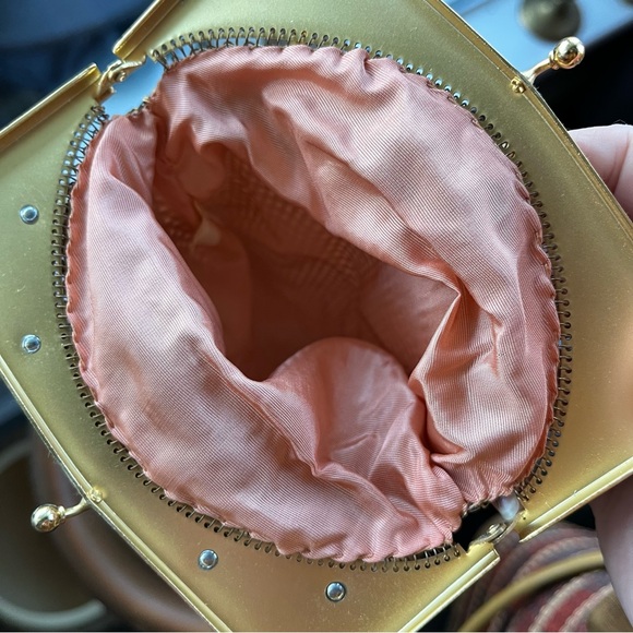 Vintage Whiting and Davis Face Flower Mesh Gold Purse Shoulder Bag Rare Chain - Picture 8 of 16